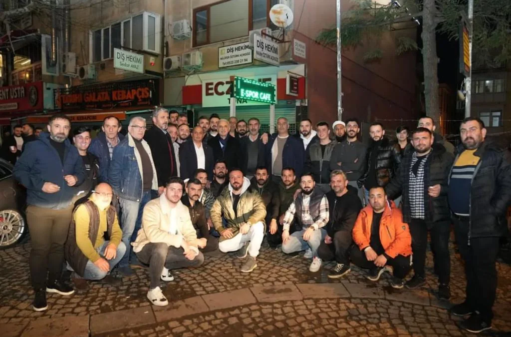 Ekimbaşı Hattındaki Sokak İftarına Katıldık — 1